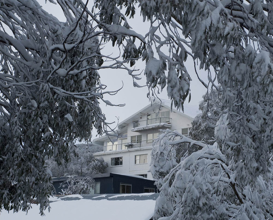 Attunga Alpine Lodge & Apartments Pic 1 - Attunga Alpine Lodge and Apartments