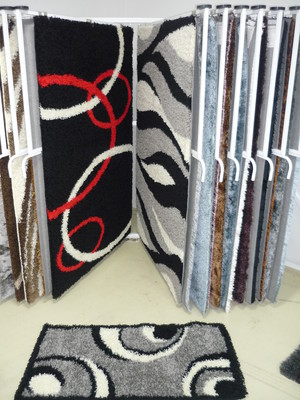 AuctionsRus Pic 4 - Rugs Fantastic range buy today