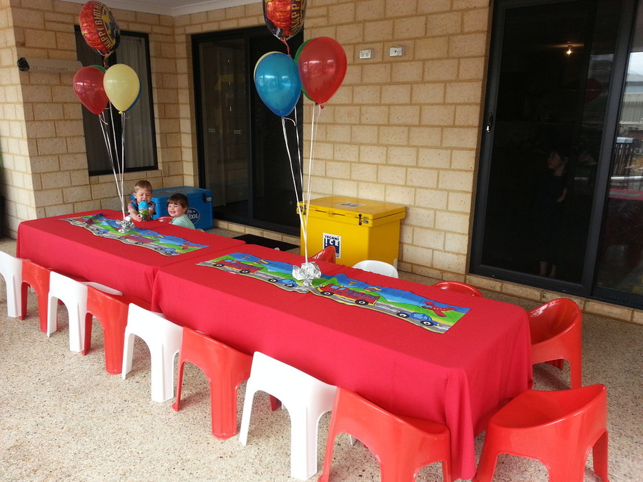 Just For Kids Party Hire Pic 1