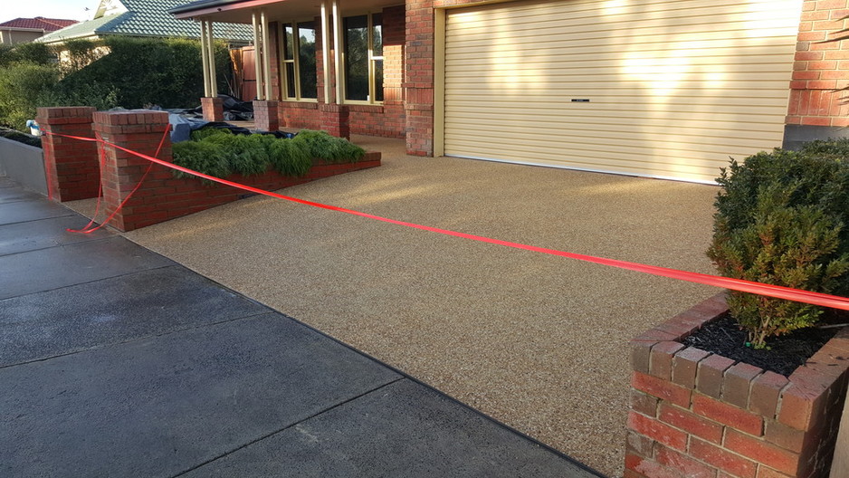 Complete Paving Solutions Pic 1 - Rowville Exposed aggregate