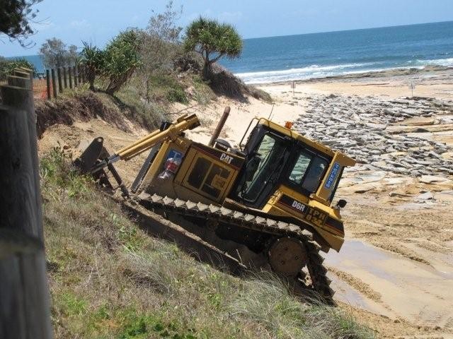 Tenkate Plant Hire Pic 1 - Dozer at Moffat Beach