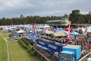 Shoalhaven City Turf Club Pic 2