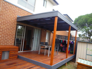 Simply Carpentry Pic 3 - Merbau split level deck pergola