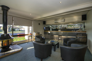 Econo Lodge Mount Gambier Pic 2 - The Bar