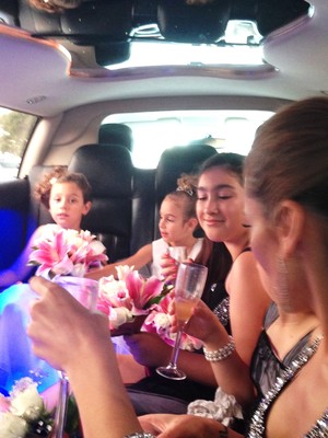 Wedding Limos Melbourne Pic 2