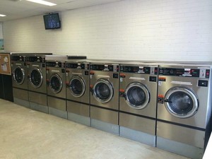 Express Laundromat Pic 4