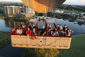 Hot Air Balloon Down Under Pic 4 - Hot Air Balloon Down Under Mercure Resort