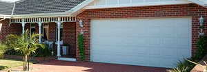 Butler Automatic Garage Doors & Gates Pic 4