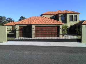 Butler Automatic Garage Doors & Gates Pic 5