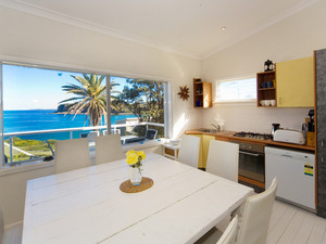 The Beaches Holiday Rentals Pic 4