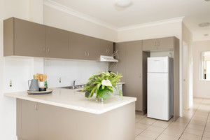 Townsville Southbank Apartments Pic 4 - Kitchen