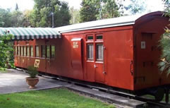 Mt Nebo Railway Carriage & Chalet Pic 2