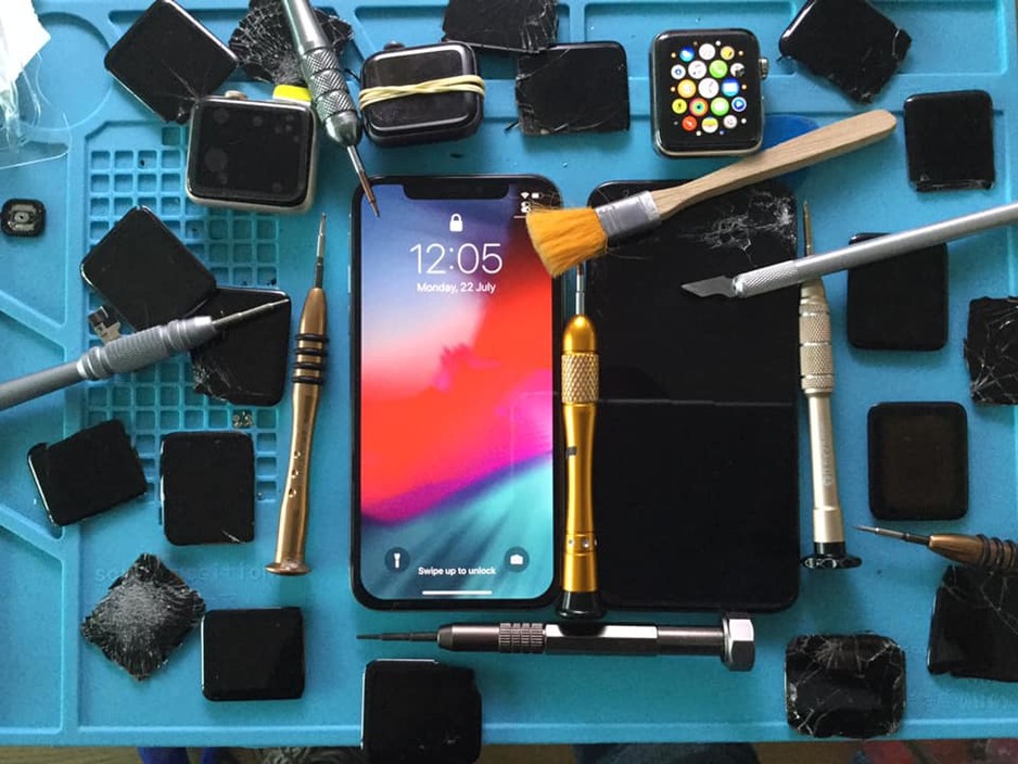 Apple Watch Repair Geeks Pic 1