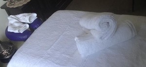 Rowans Remedial Massage Therapy Pic 5 - High quality towels