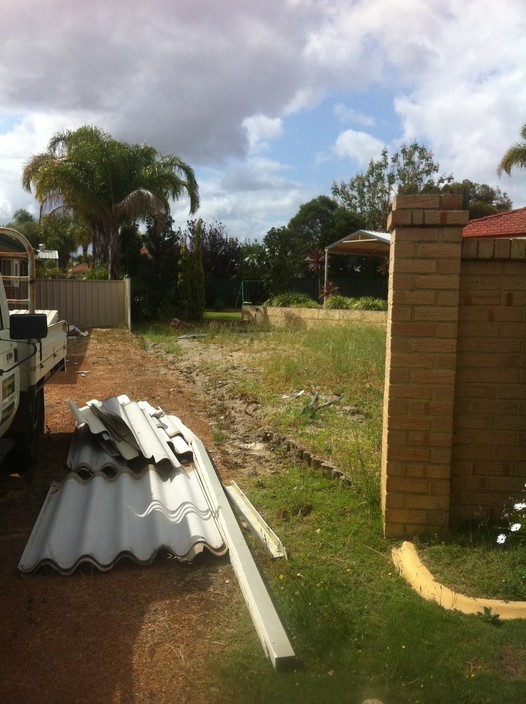 Neighbourhood Fencing Pic 1