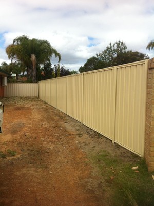 Neighbourhood Fencing Pic 2