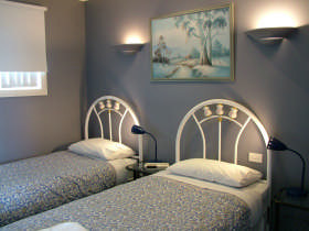 Ocean Manor Bed And Breakfast Pic 1 - 2nd bedroom