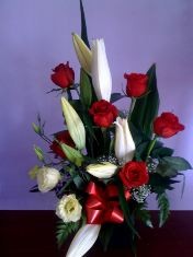 Stylish Stamens Florist Pic 4