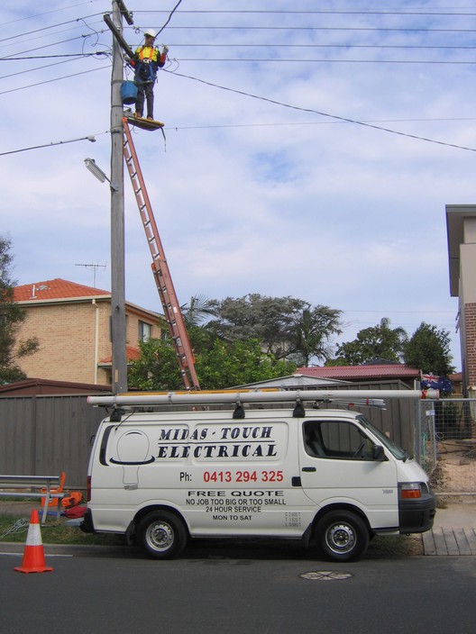 Midas Touch Electrical Services Pic 1 - electrician in Sydney Kogarah