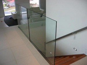 Melbourne Glass Pool Fencing Pic 4