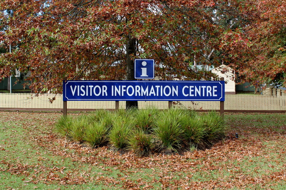 Sign Struck Signage Pic 1 - Signage for Yarra Ranges Tourism