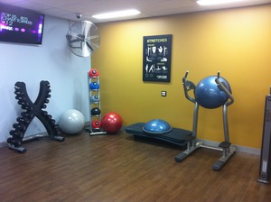 Anytime Fitness Pic 4 - Stretch Area