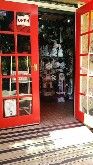 Hunter Valley Christmas Shop Pic 5