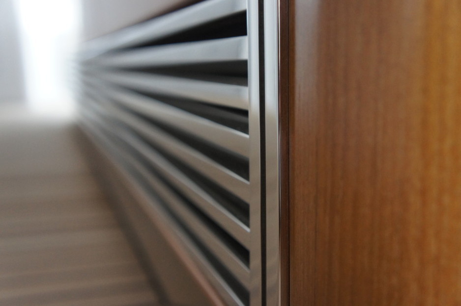 Nidd Design Pic 1 - Mirror polished stainless steel and teak veneer for this exterior furniture on Superyacht Nirvana