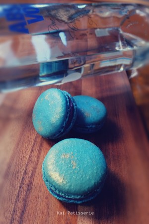 Kai Patisserie Pic 4 - Blueberry Vodka Macarons