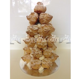 Fritz Cakes Pic 2 - Croquembouche available from 25160 profiteroles Pictured 30 profiteroles