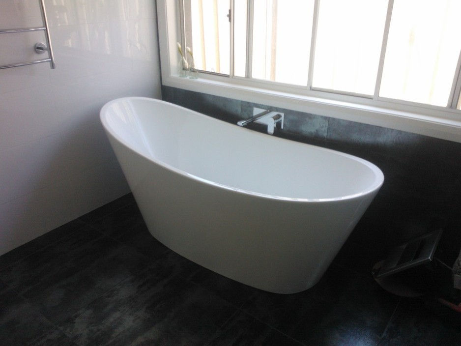 Mad 4 It Plumbing Pic 1 - Freestanding Bath