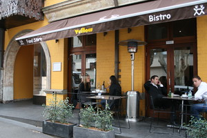 Yellow Bistro & Food Store Pic 5