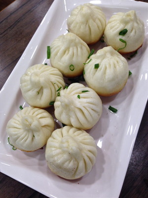 Taste of Shanghai Pic 4 - Pan Fried Pork Buns 980