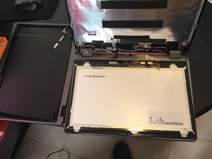 K-Tech Support Pic 4 - Replace Laptop Screen