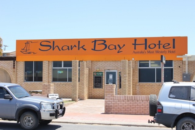 Shark Bay Hotel Pic 1