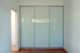 Mirrors Robes & Showerscreens Pty Ltd Pic 2 - Sliding Wardrobes Door with Painted Glass