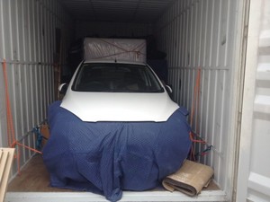 Budget Self Pack Containers Pic 2 - Move your car interstate in a shipping container