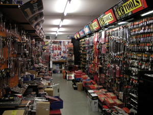 Cut N Cote Hardware Pic 4