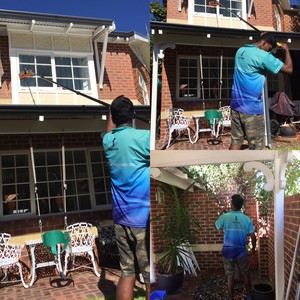 Zavvers Pic 2 - Exterior Window Cleaning Zavvers Perth