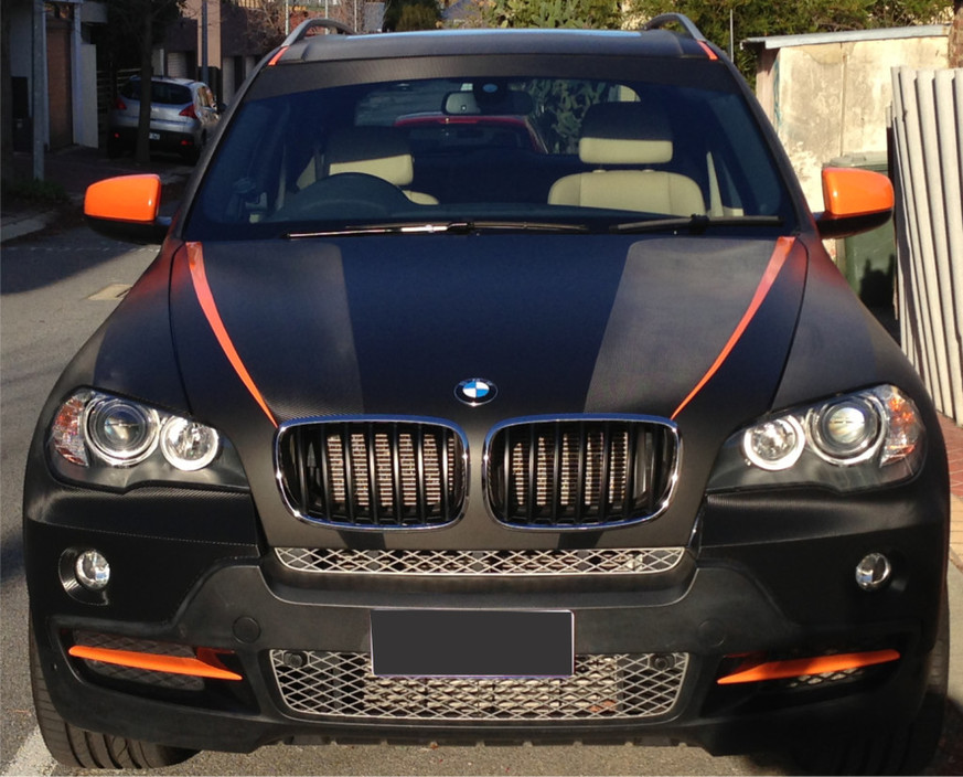 Star Tint WA Pic 1 - BMW x5 Carbon Fibre Orange Wrap