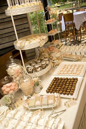 Sweet Az Tables & Decorations Pic 3 - Dessert Table