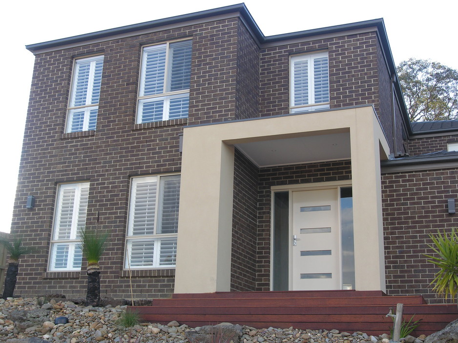 Style Plantation Shutters & Blinds Pic 1