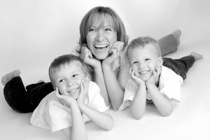 Unique Photography Pic 3 - family studio