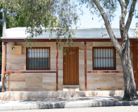 Australia Street Cottage Pic 1 - Australia Street Cottage