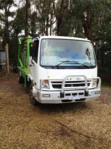 Order a Skip Bin Pic 2 - Order a skip bin offer cheap skip bin hire melbourne with same day delivery of skip hire and bin hire to the outer eastern south eastern suburbs of Melbourne Call Now