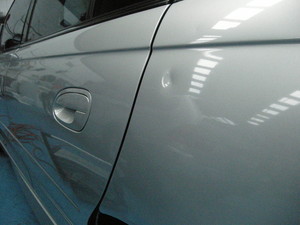 ACE Paintless DENT Repairs Pic 3 - Small ding Ace pdr