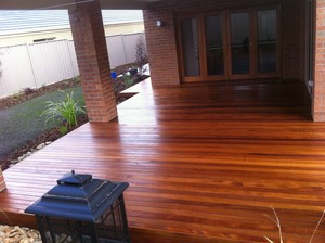 Lettcon Constructions Pic 3 - Decking