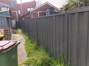 Touch Fencing Pic 5 - Colourbond Fence