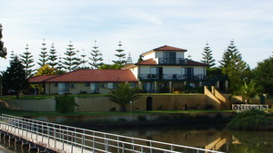 Martin Fields Beach Retreat Pic 2 - martin fields footbridge