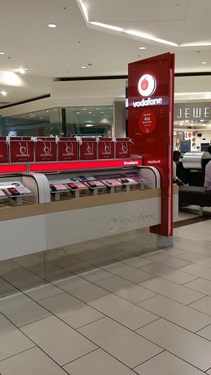 Vodafone Pic 3 - New Vodafone Kiosk at Lake Haven